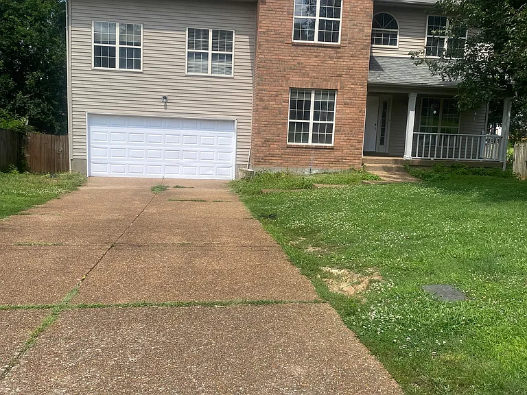 3717 Huntingboro Trl — Photo 1