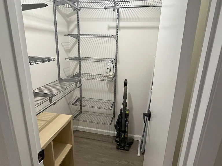 Primary Bedroom (walk in closet)