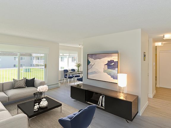 2nd image of 5334 Lakeview Dr SW #772668