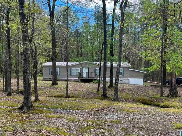 4523 Shades Creek Dr, Bessemer, AL 35022