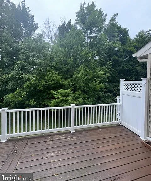 1204 Derry Ln — Photo 29