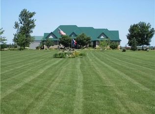 2353 Burnett Station Rd, Central City, IA 52214