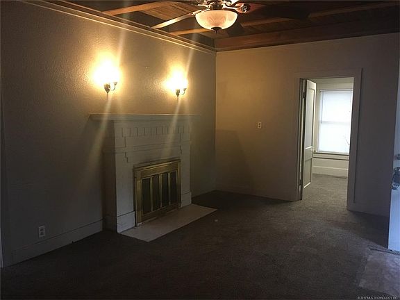 2nd image of 71 N Xanthus Ave