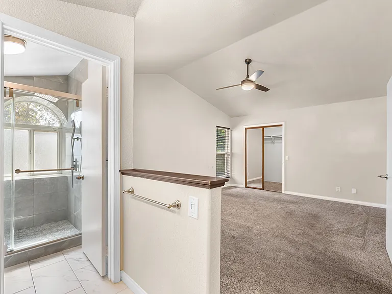 833 Joanna Dr — Photo 16
