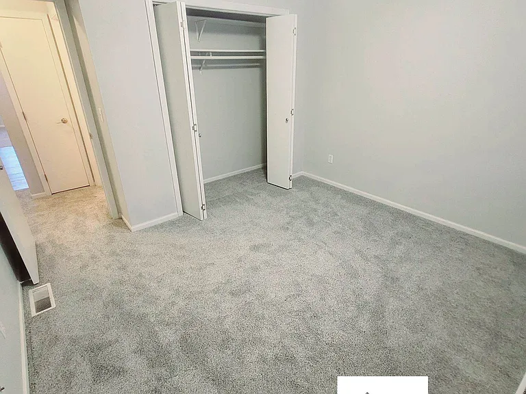 4907 S Tennis Ln — Photo 11