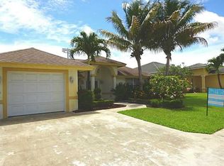 1738 Essex Ln, Riviera Beach, FL 33404