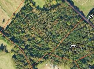 (Undisclosed Address), Beaverdam, VA 23015