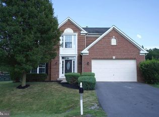 64 Chaucer Ln, Gerrardstown, WV 25420