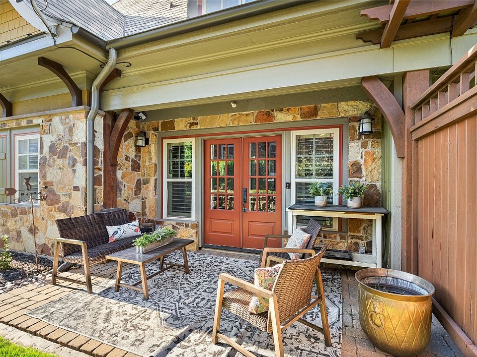 1st image of 5305 Lochwood Cir