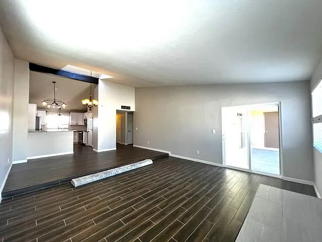 1410 W Cerrada Colima — Photo 8