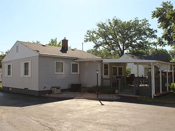 2nd image of 348 Burr Oak Ave