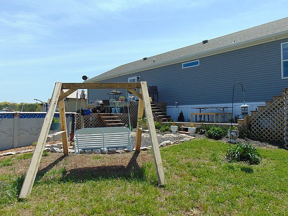 5th image of 231 Summerlake Dr