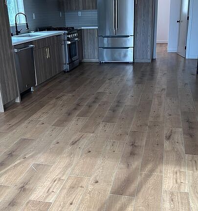5th image of 853 N June St