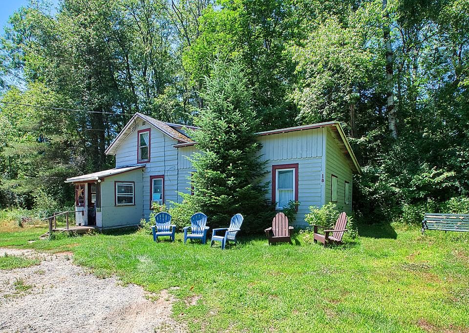 1st image of 16 Smith Ln