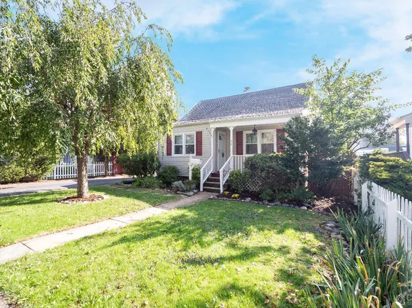 48 Coolidge Ave, Edison, NJ 08837