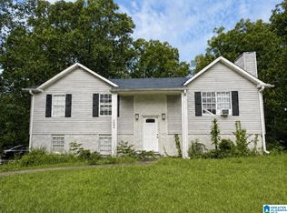 5844 Willow Crest Dr, Pinson, AL 35126
