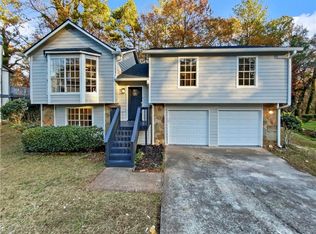 2675 Knollberry Ln, Decatur, GA 30034