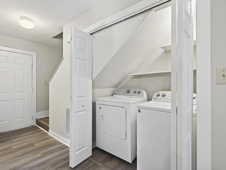 5541 Kaplan Dr #A — Photo 20