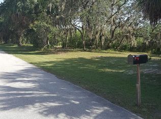 2511 Riverbend Dr, Ruskin, FL 33570