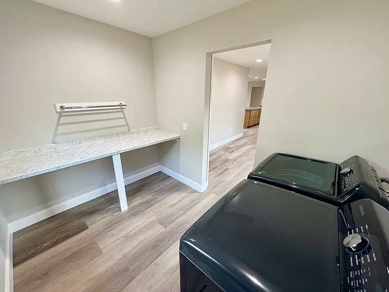 6415 Little Mountain Rd — Photo 20