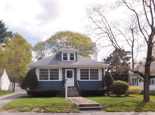 31 Hartsuff St, Rockland, MA 02370