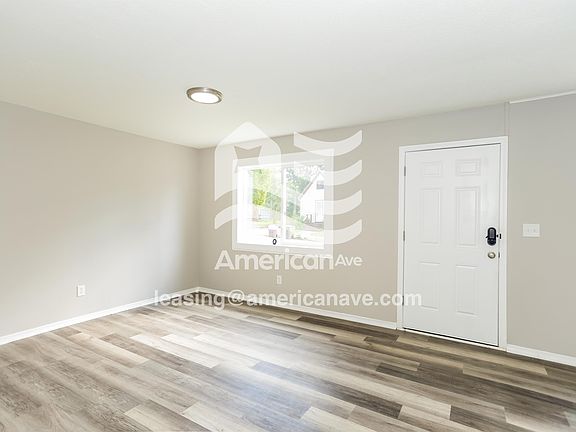 4-Living Room