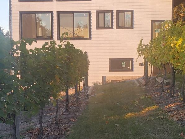 (undisclosed Address)