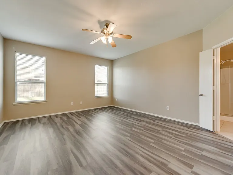 320 Tripp Trl — Photo 15
