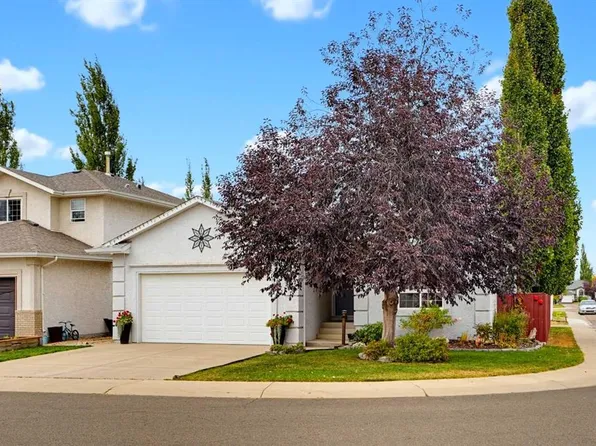 66 S Dumas Cres, Red Deer, AB T4R 2S7