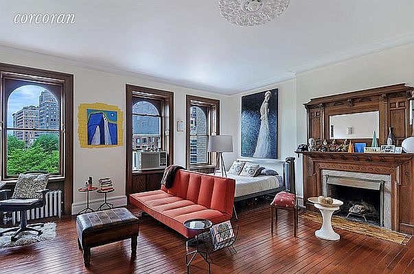 1st image of 338 W 72nd St APT 4F