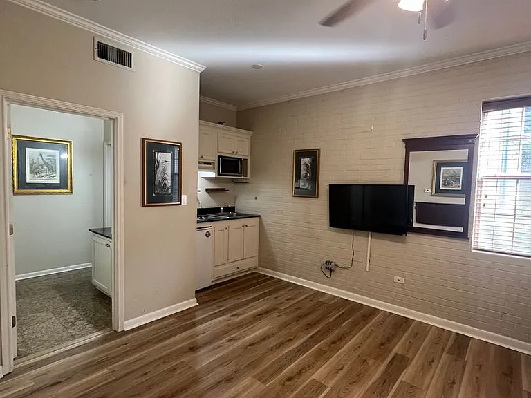 213 Bendel Rd #111 — Photo 13