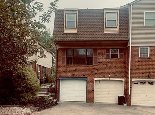 9347 Neil Rd #A, Philadelphia, PA 19115