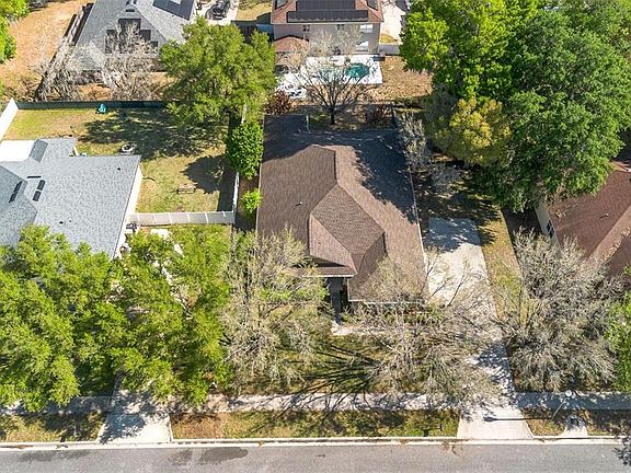 3rd image of 2613 Breezy Meadow Rd