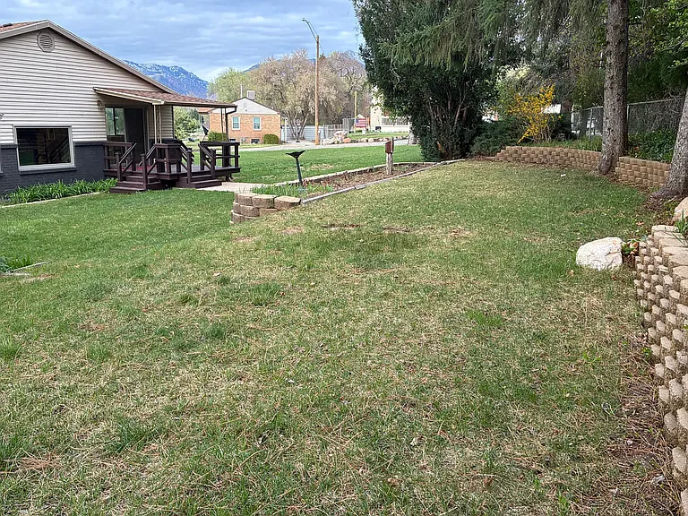 403 Highlight Dr — Photo 23