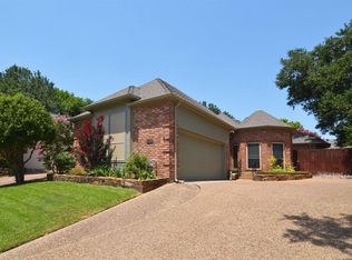 7454 Courtside Dr, Garland, TX 75044
