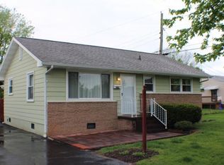 2309 Sanford Dr, Kingsport, TN 37664
