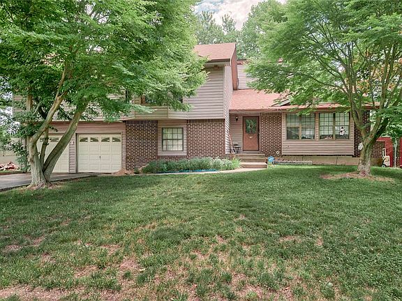 2nd image of 29 Pine Gate