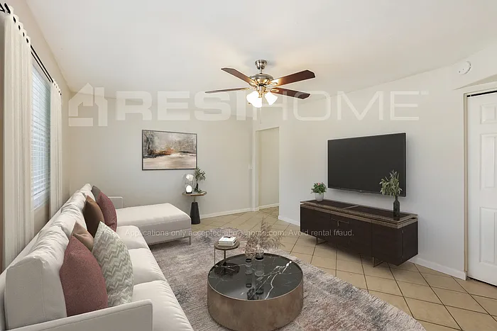 47 E Indigo St — Photo 11