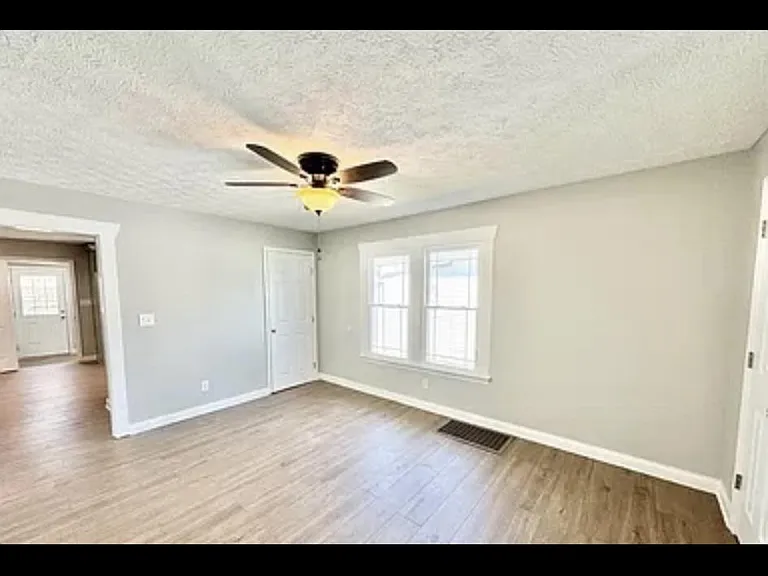 1509 Lincoln Ave — Photo 20