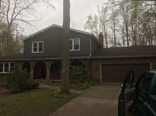 6 Robin Ct, Midland, MI 48640