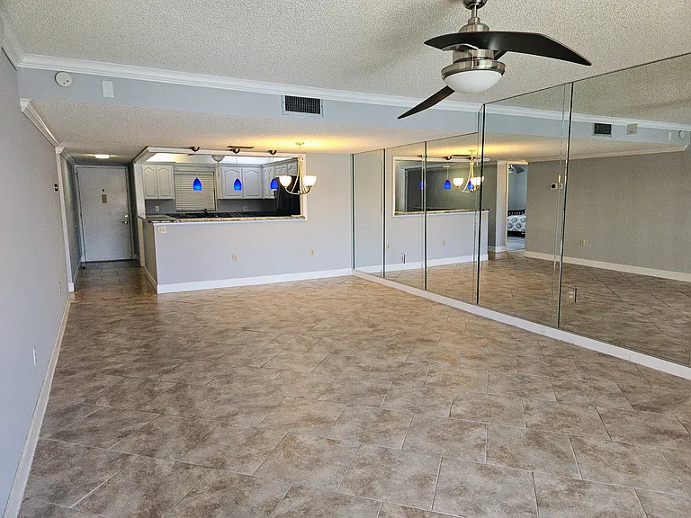 7600 Sun Island Dr S #204 — Photo 8