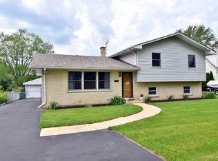 522 N West Rd, Lombard, IL 60148