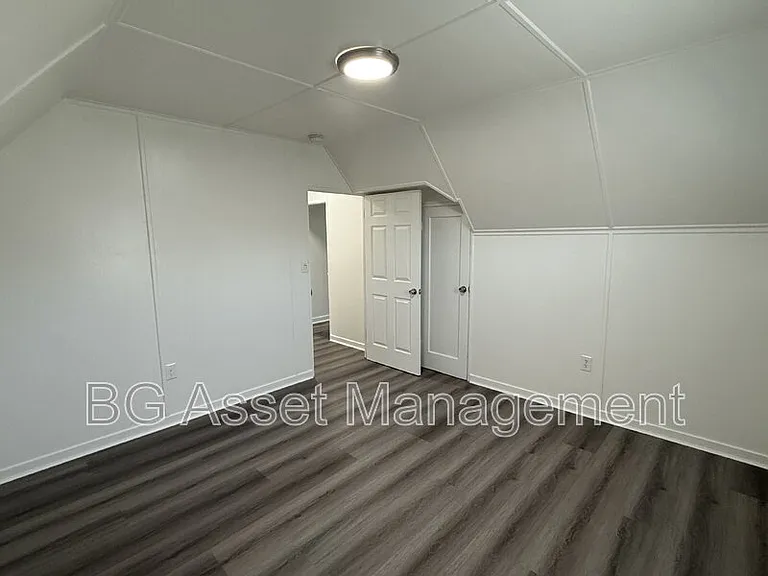 7878 Ney Ave #1/2 — Photo 12