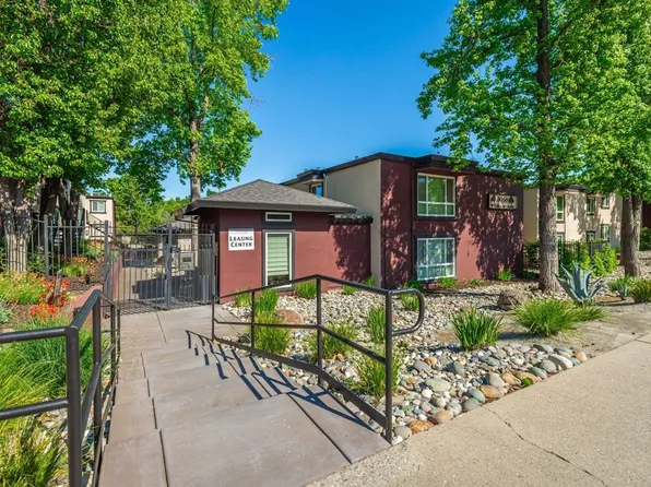 Villa Regia Apartments