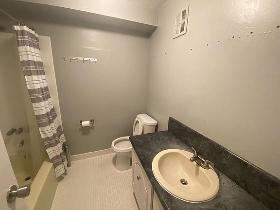 5th image of 4 Comstock Ave Floor 2