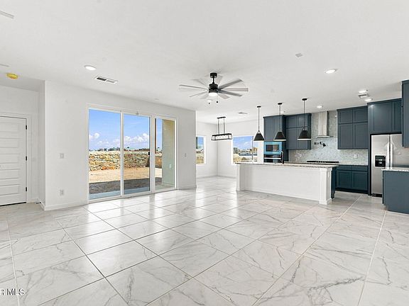 4th image of 9748 Calle Cancun St