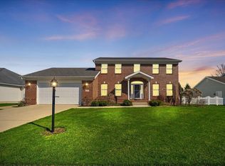 2154 Carlisle Ln, Valparaiso, IN