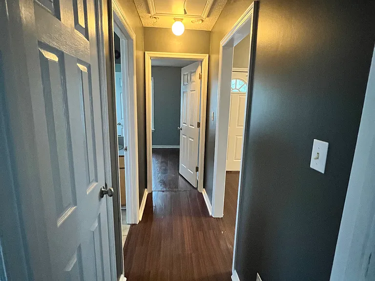 1702 Largo Cir — Photo 7