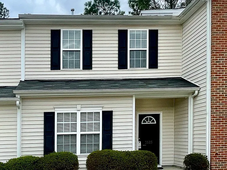 3525 Londonville Ln — Photo 1