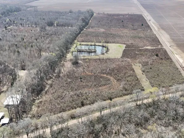 493 Scarey Woods Rd, Plaucheville, LA 71362